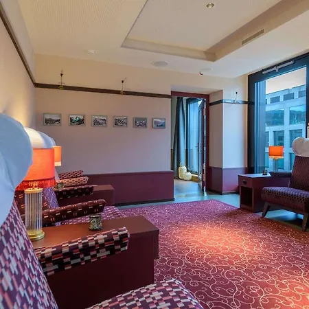 Mercure Hotel *