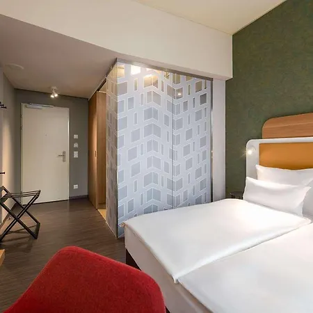 Mercure Szálloda Zürich