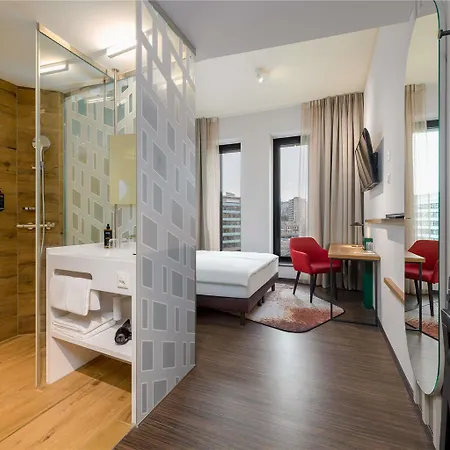 Mercure Hotel *